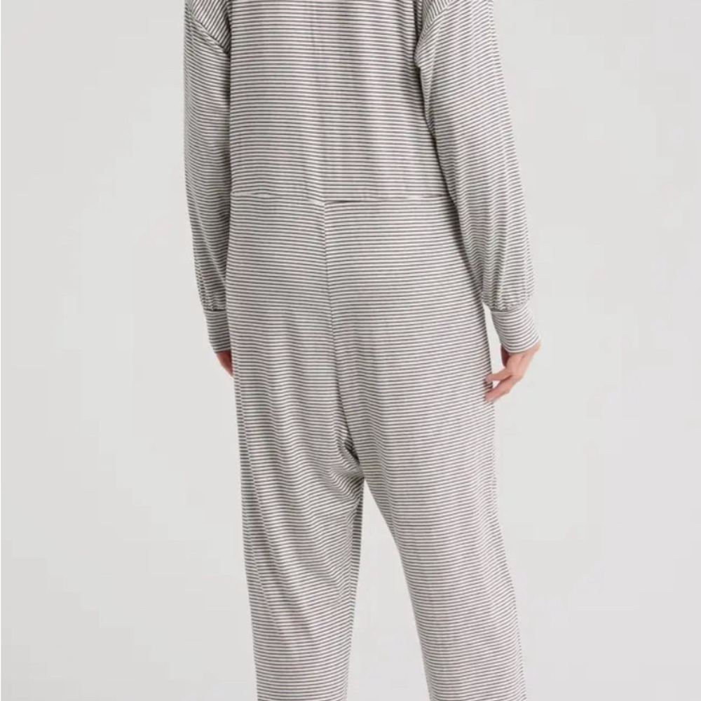Show Me Your Mumu Jumpsuit Size Medium - Picture 2 of 2